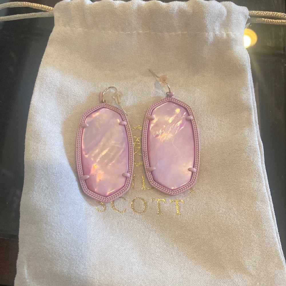 Purple lavender Kendra Scott earrings